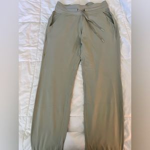 Lululemon Ready to Rulu Jogger Green Fern Size 6